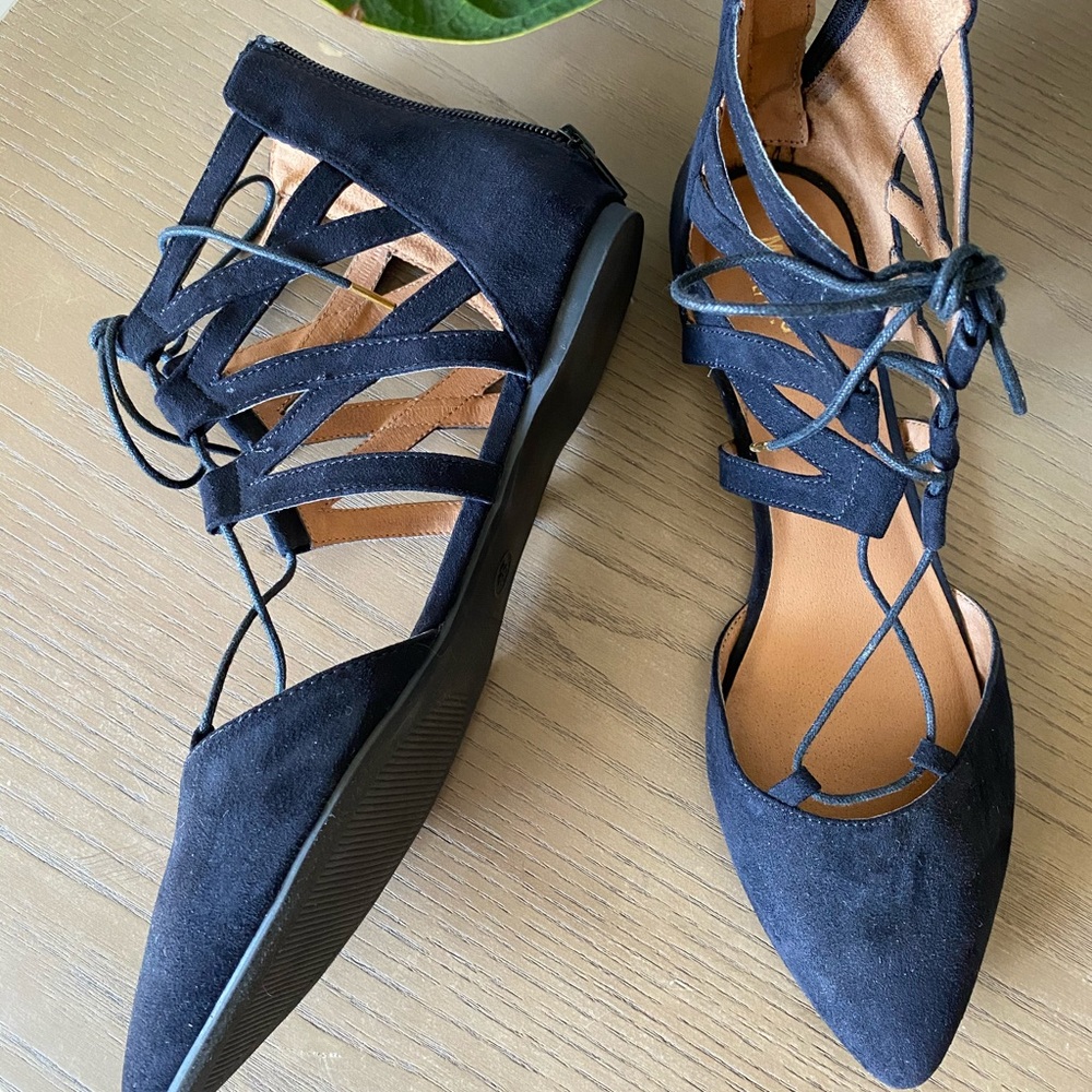 Black strappy flats